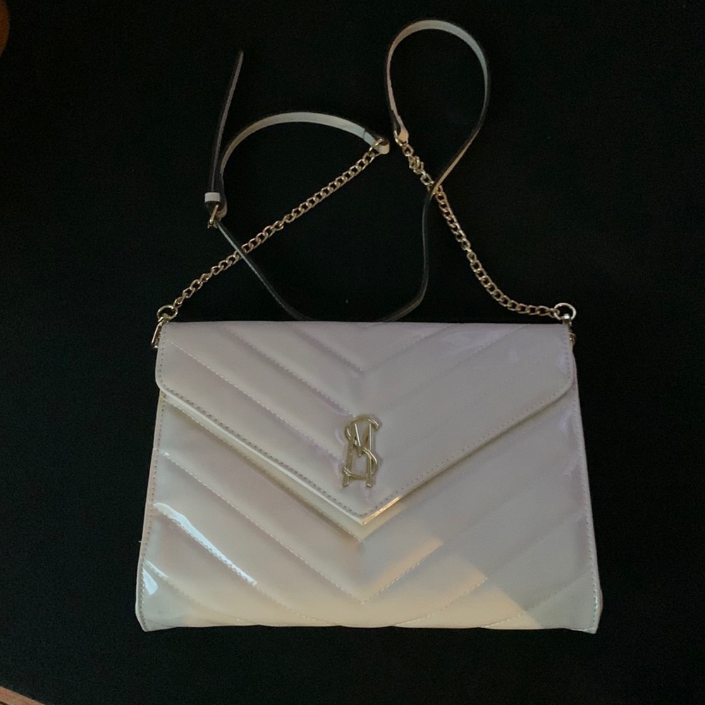 Steve Madden Faux patient leather purse
